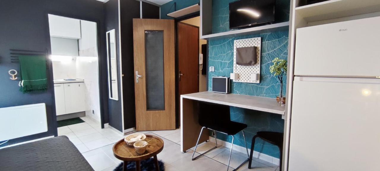 Michelet Studio Climatise Avec Balcon Et Parking Ferme مونبيلييه المظهر الخارجي الصورة