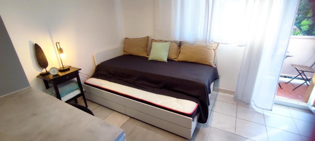 Michelet Studio Climatise Avec Balcon Et Parking Ferme مونبيلييه المظهر الخارجي الصورة