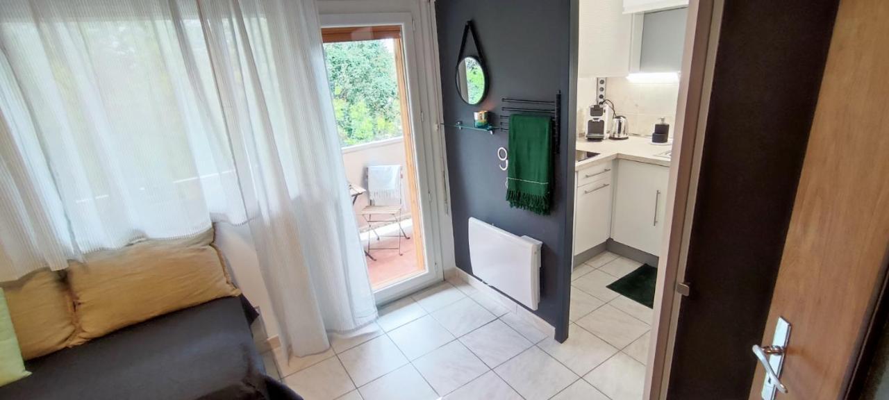 Michelet Studio Climatise Avec Balcon Et Parking Ferme مونبيلييه المظهر الخارجي الصورة